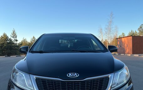 KIA Rio III рестайлинг, 2014 год, 890 000 рублей, 2 фотография