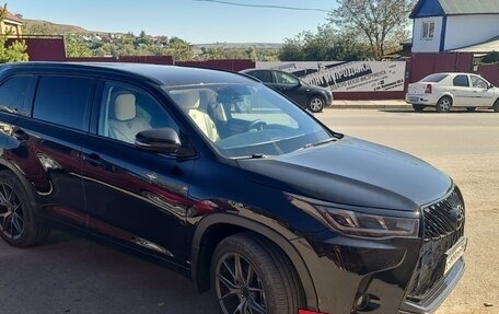 Toyota Highlander III, 2014 год, 2 600 000 рублей, 3 фотография