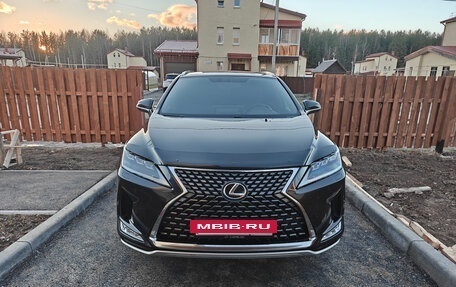 Lexus RX IV рестайлинг, 2019 год, 4 700 000 рублей, 8 фотография