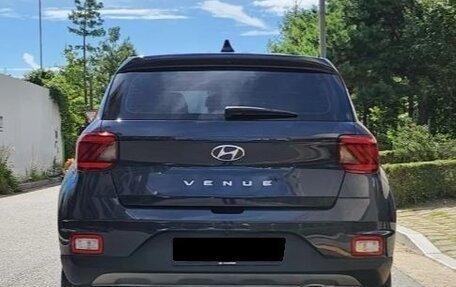 Hyundai Venue I, 2023 год, 1 850 000 рублей, 5 фотография