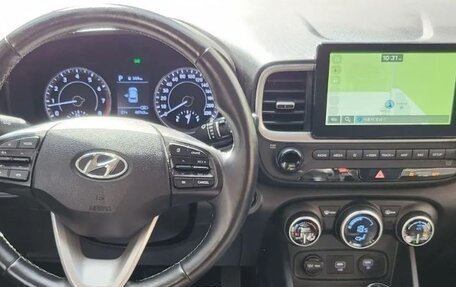 Hyundai Venue I, 2023 год, 1 850 000 рублей, 7 фотография