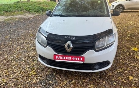 Renault Logan II, 2017 год, 535 000 рублей, 2 фотография