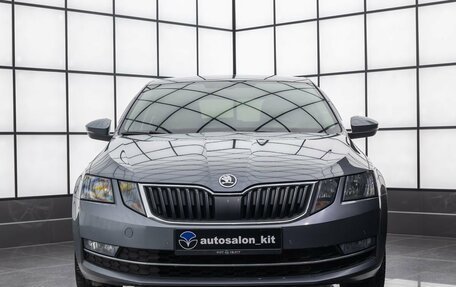 Skoda Octavia, 2019 год, 1 890 000 рублей, 2 фотография