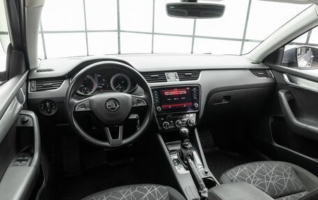 Skoda Octavia, 2019 год, 1 890 000 рублей, 9 фотография