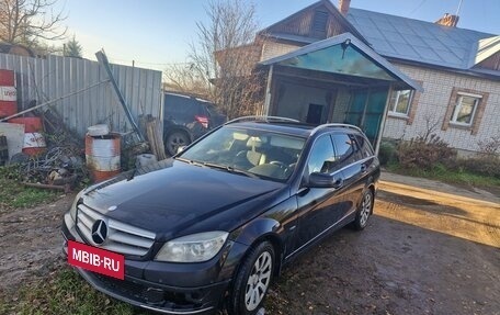 Mercedes-Benz C-Класс, 2009 год, 750 000 рублей, 2 фотография