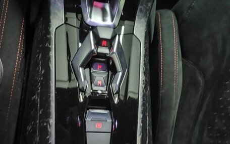 Lamborghini Huracán, 2018 год, 22 000 000 рублей, 3 фотография