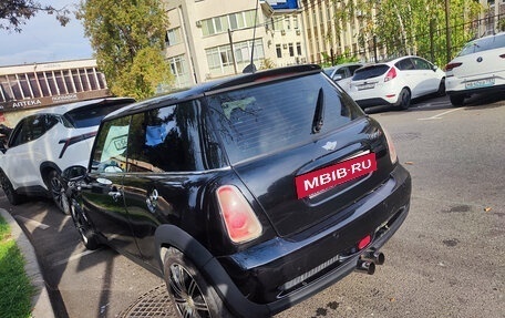 MINI Hatch, 2006 год, 500 000 рублей, 4 фотография