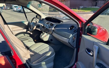 Renault Scenic III рестайлинг, 2005 год, 235 000 рублей, 6 фотография