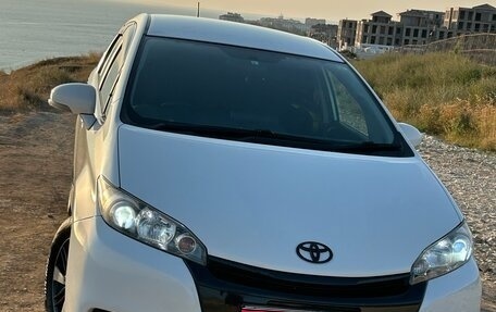 Toyota Wish II, 2012 год, 1 099 000 рублей, 1 фотография