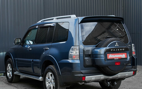 Mitsubishi Pajero IV рестайлинг 2, 2007 год, 1 785 000 рублей, 4 фотография