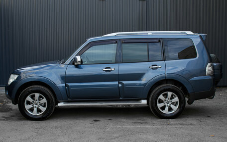 Mitsubishi Pajero IV рестайлинг 2, 2007 год, 1 785 000 рублей, 7 фотография