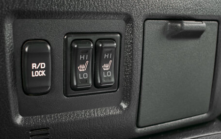 Mitsubishi Pajero IV рестайлинг 2, 2007 год, 1 785 000 рублей, 15 фотография