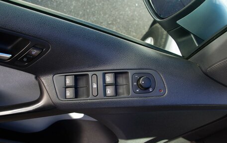 Volkswagen Tiguan I, 2010 год, 989 000 рублей, 15 фотография