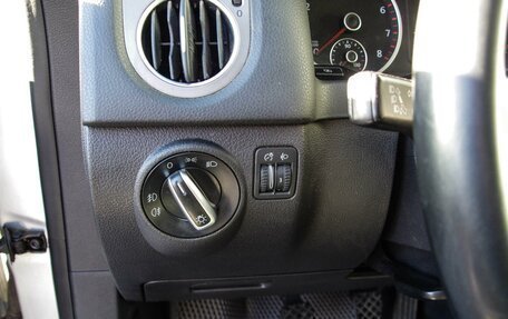 Volkswagen Tiguan I, 2010 год, 989 000 рублей, 17 фотография