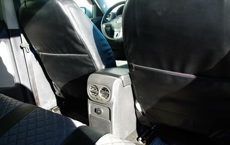 Volkswagen Tiguan I, 2010 год, 989 000 рублей, 23 фотография