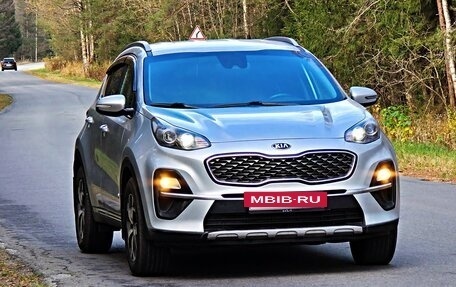 KIA Sportage IV рестайлинг, 2019 год, 1 870 000 рублей, 8 фотография
