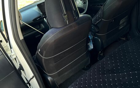 Toyota Wish II, 2012 год, 1 099 000 рублей, 9 фотография