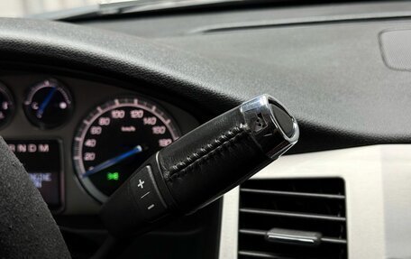 Cadillac Escalade III, 2008 год, 2 149 000 рублей, 16 фотография