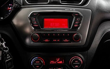 KIA Rio III рестайлинг, 2014 год, 699 000 рублей, 17 фотография