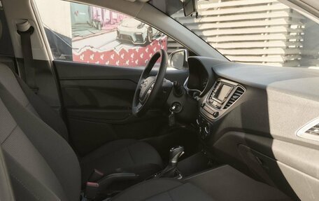 Hyundai Solaris II рестайлинг, 2019 год, 1 496 000 рублей, 6 фотография