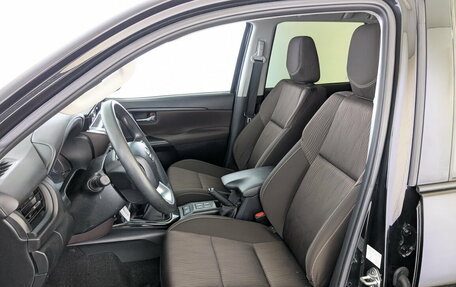 Toyota Fortuner II, 2019 год, 3 335 000 рублей, 20 фотография