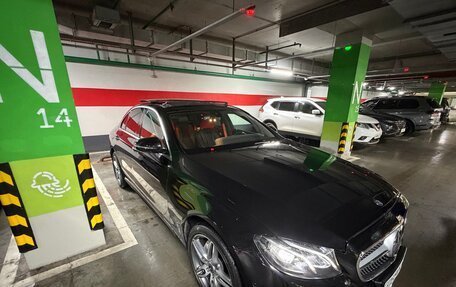 Mercedes-Benz E-Класс, 2019 год, 3 575 000 рублей, 3 фотография