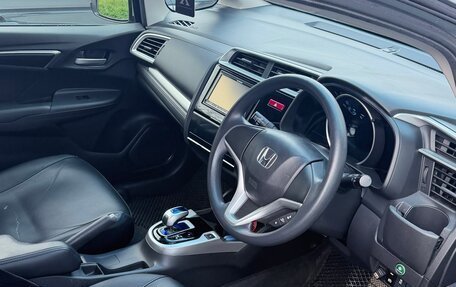Honda Fit III, 2013 год, 800 000 рублей, 10 фотография