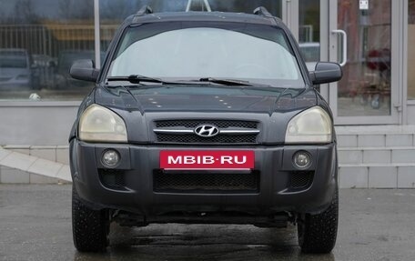 Hyundai Tucson III, 2004 год, 680 000 рублей, 2 фотография