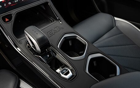 Geely Atlas, 2024 год, 2 795 000 рублей, 13 фотография