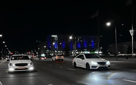 Mercedes-Benz E-Класс, 2013 год, 1 730 000 рублей, 17 фотография