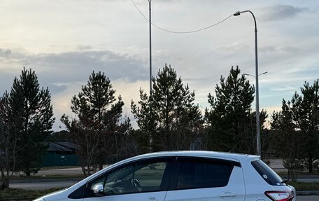 Toyota Vitz, 2020 год, 980 000 рублей, 4 фотография