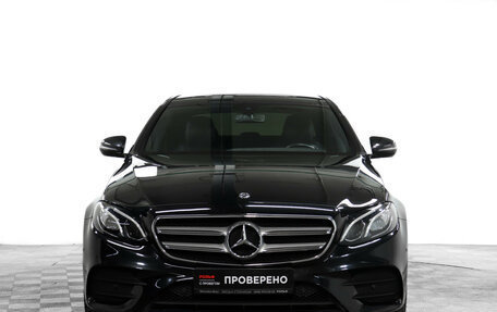 Mercedes-Benz E-Класс, 2019 год, 3 390 000 рублей, 2 фотография