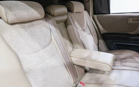 Toyota Highlander III, 2002 год, 1 099 000 рублей, 27 фотография