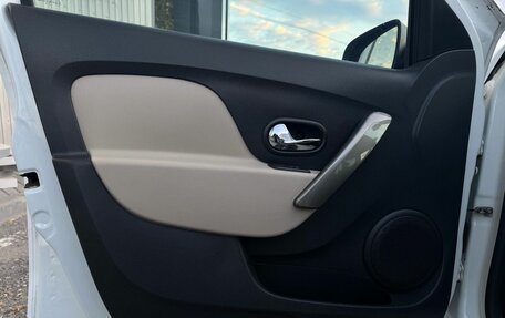 Renault Logan II, 2016 год, 840 000 рублей, 7 фотография