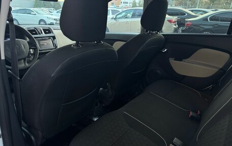Renault Logan II, 2016 год, 840 000 рублей, 14 фотография