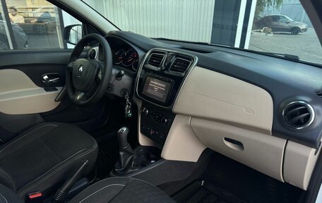 Renault Logan II, 2016 год, 840 000 рублей, 21 фотография