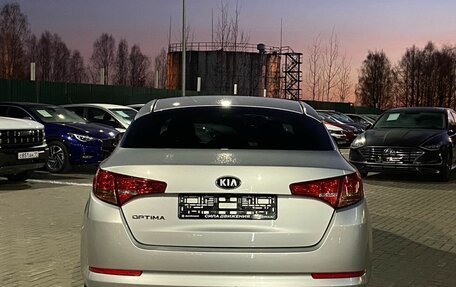 KIA Optima III рестайлинг, 2013 год, 950 000 рублей, 6 фотография