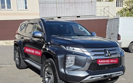 Mitsubishi Pajero Sport III рестайлинг, 2022 год, 5 200 000 рублей, 1 фотография