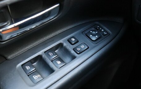 Mitsubishi Outlander III рестайлинг 3, 2020 год, 2 350 000 рублей, 15 фотография