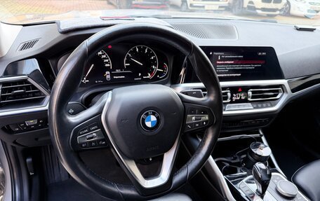BMW 3 серия, 2019 год, 3 100 000 рублей, 10 фотография
