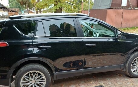 Toyota RAV4, 2018 год, 3 000 000 рублей, 1 фотография