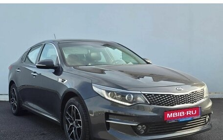 KIA Optima IV рестайлинг, 2017 год, 1 985 000 рублей, 3 фотография
