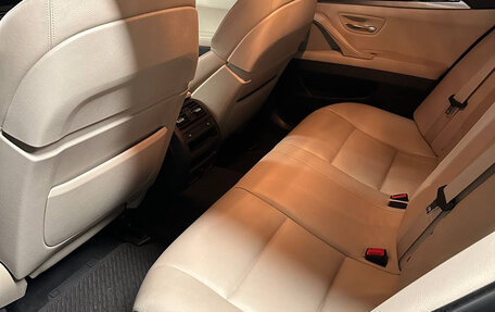 BMW 5 серия, 2011 год, 2 200 000 рублей, 7 фотография