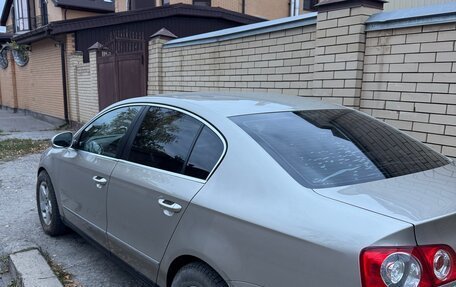 Volkswagen Passat B6, 2008 год, 550 000 рублей, 3 фотография