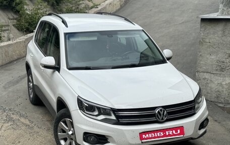 Volkswagen Tiguan I, 2012 год, 1 780 000 рублей, 1 фотография