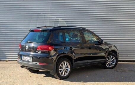 Volkswagen Tiguan I, 2016 год, 2 250 000 рублей, 16 фотография