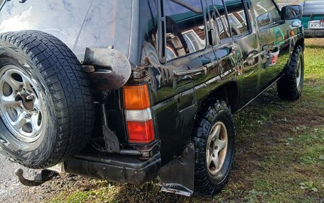 Nissan Terrano II рестайлинг, 1991 год, 470 000 рублей, 2 фотография