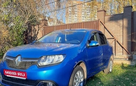 Renault Logan II, 2017 год, 590 000 рублей, 3 фотография
