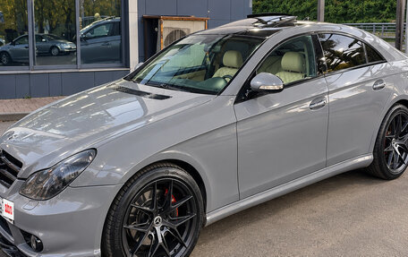 Mercedes-Benz CLS, 2004 год, 1 655 000 рублей, 3 фотография