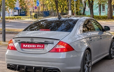 Mercedes-Benz CLS, 2004 год, 1 655 000 рублей, 5 фотография